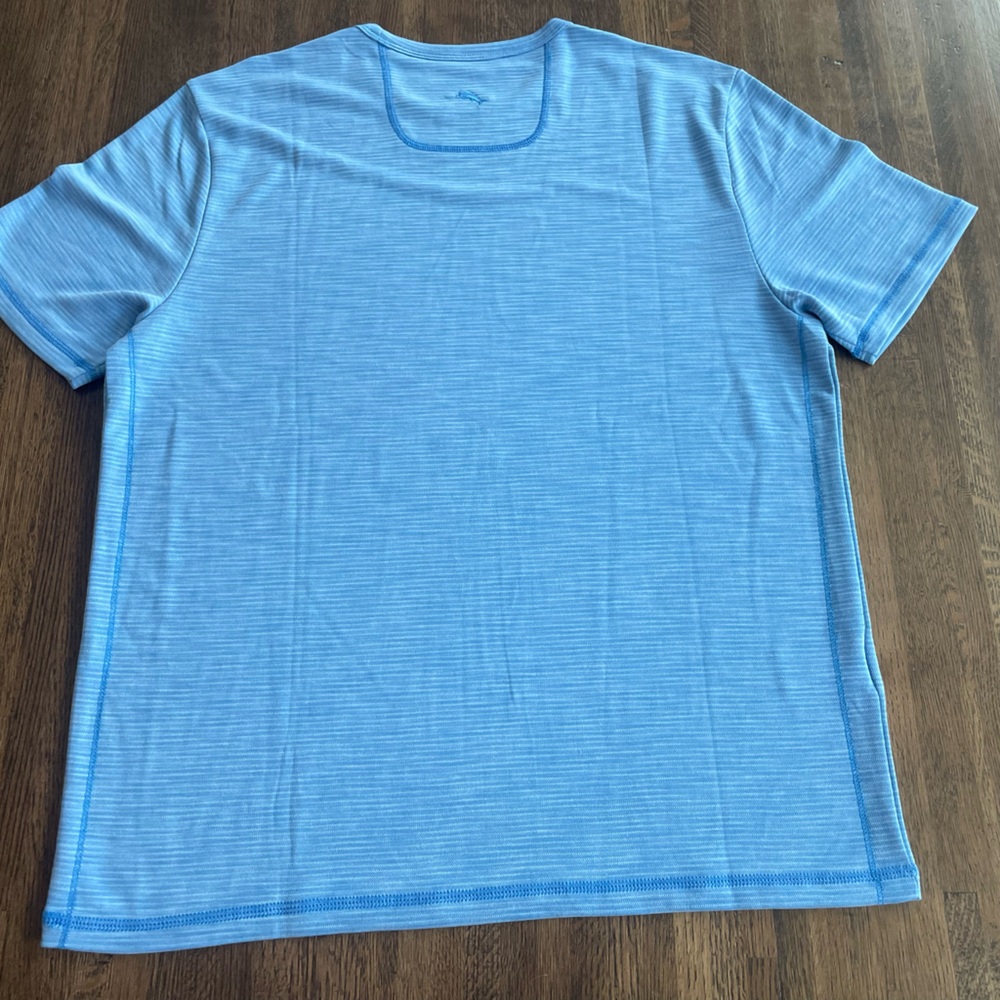 Tommy Bahama Blue Island Zone Tshirt Casual Cool Max Fabric Sporty Athletic - L - Picture 2 of 5